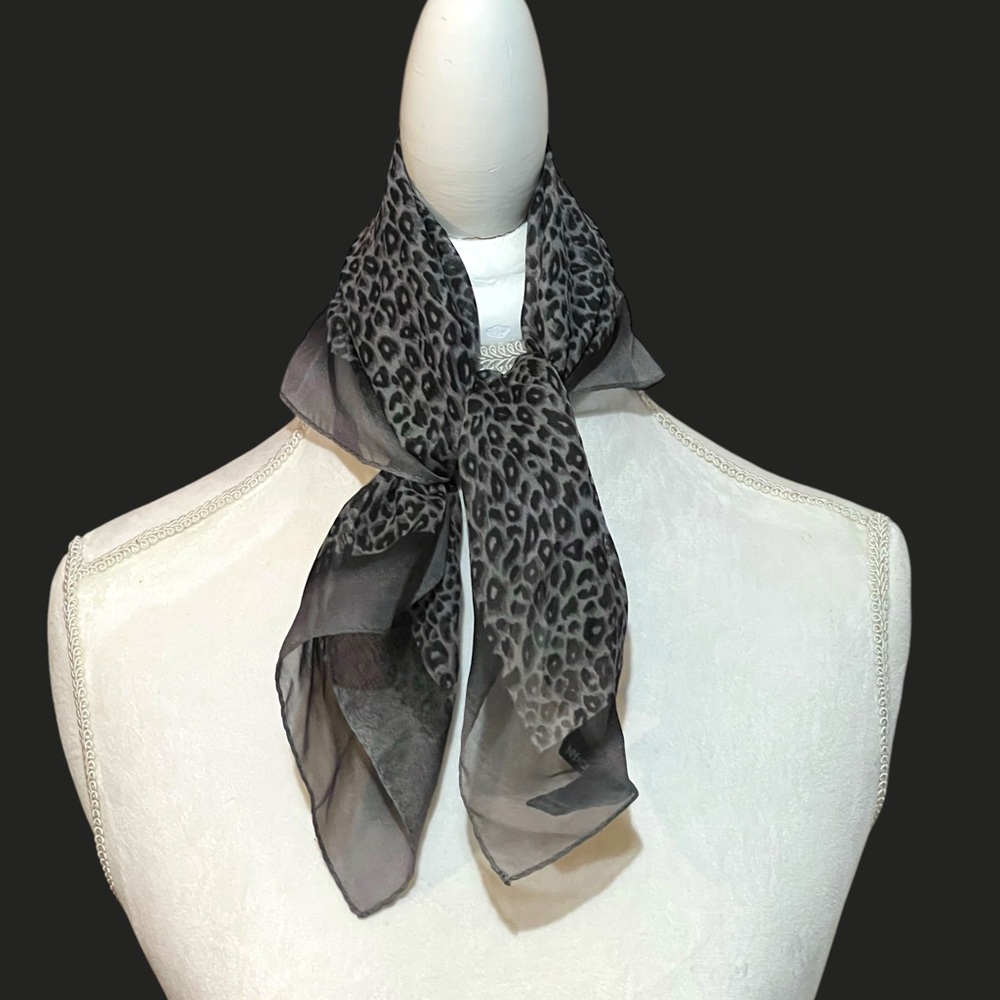 Leopard Print Gray Scarf